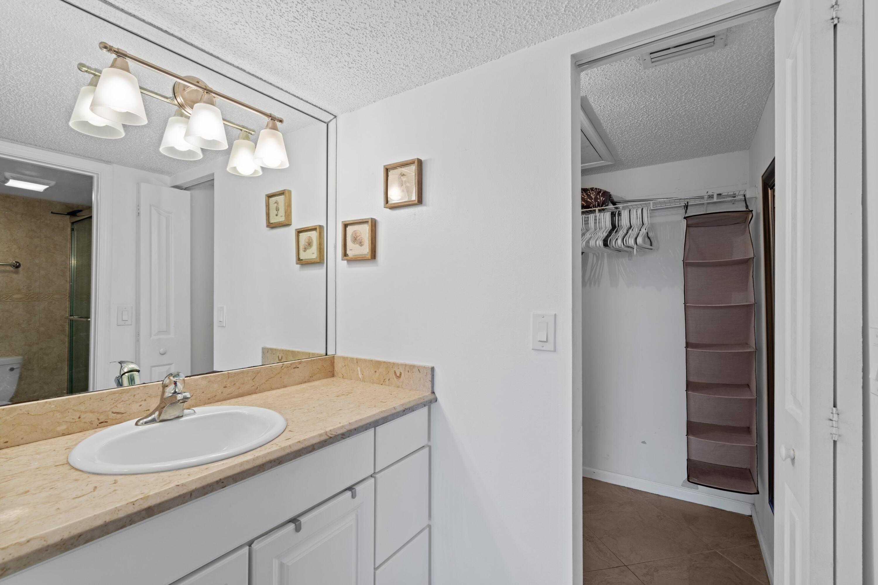 2600 Greenwood Terrace, Unit 210 Boca Raton, FL 33431 - Photo 8 of 30 Master Bathroom