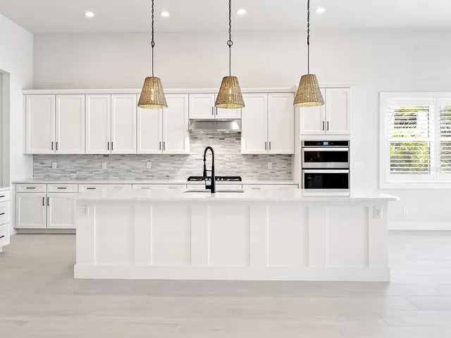 $1,340,000 | 8358 Redonda Loop, Bradenton, FL 34202