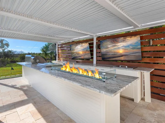 $1,340,000 | 8358 Redonda Loop, Bradenton, FL 34202