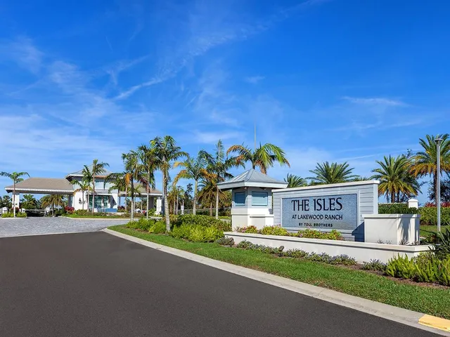 $1,340,000 | 8358 Redonda Loop, Bradenton, FL 34202