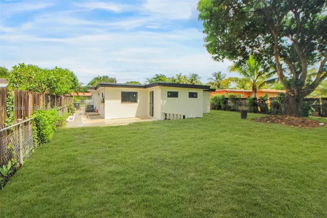 $749,995 | 630 Northeast 143rd Street, North Miami, FL 33161