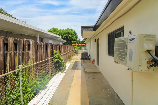 $749,995 | 630 Northeast 143rd Street, North Miami, FL 33161