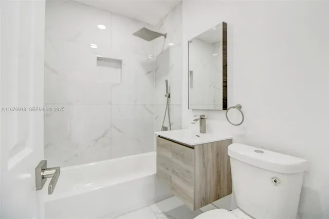 $749,995 | 630 Northeast 143rd Street, North Miami, FL 33161