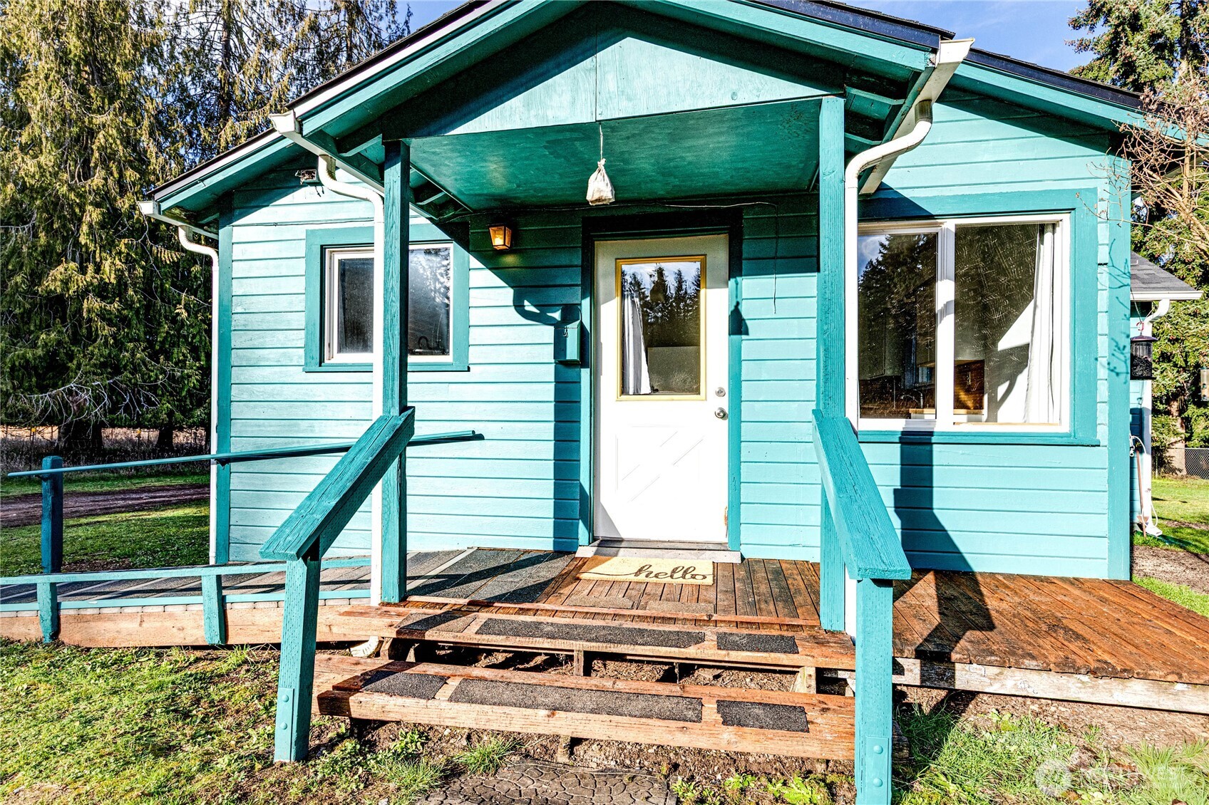 1520 Scrivner Road Port Angeles, WA 98362 - Photo 21 of 40 a front view of a house with a porch