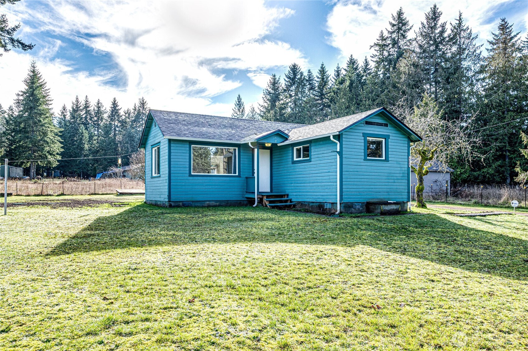 1520 Scrivner Road Port Angeles, WA 98362 - Photo 38 of 40 a view of a house with a backyard