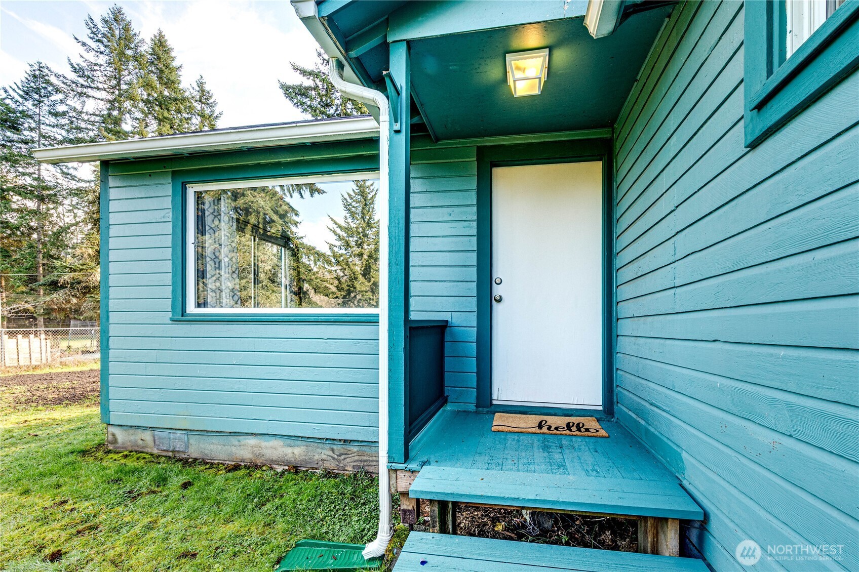 1520 Scrivner Road Port Angeles, WA 98362 - Photo 4 of 40 a view of a door of the house