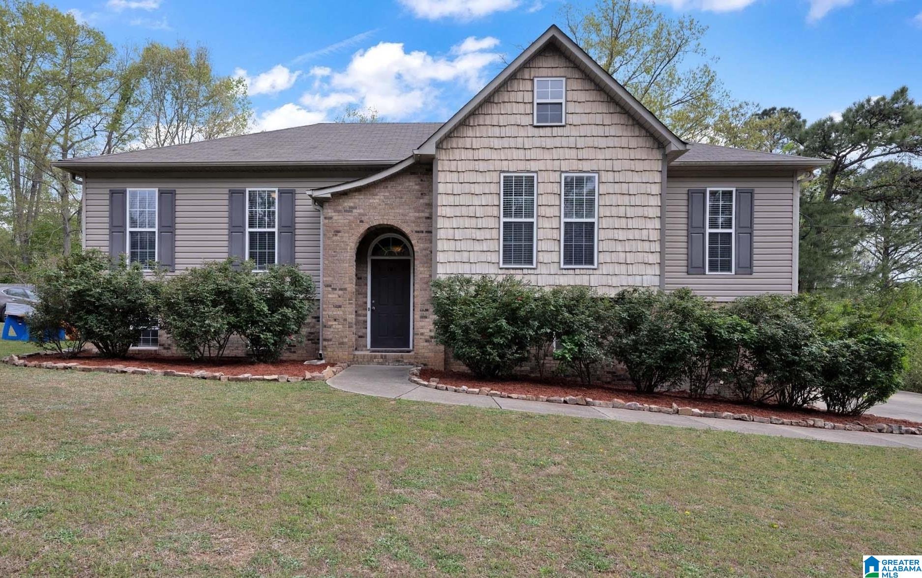 300 Quail Ridge Road Odenville, AL 35120 - Photo 1 of 34 Gallery Image 1