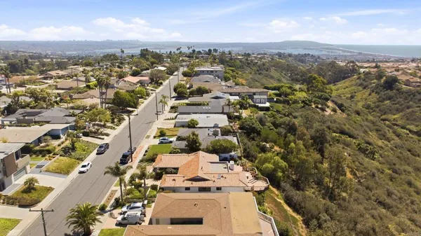 $2,845,000 | 5958 Sagebrush Road, La Jolla, CA 92037