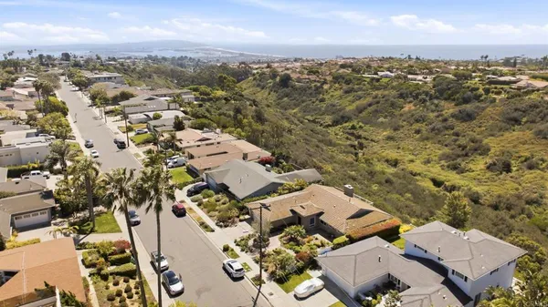 $2,845,000 | 5958 Sagebrush Road, La Jolla, CA 92037