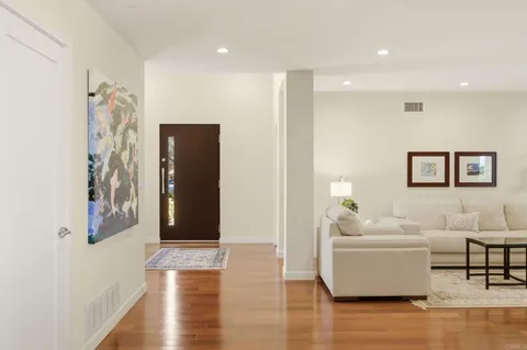 $2,845,000 | 5958 Sagebrush Road, La Jolla, CA 92037