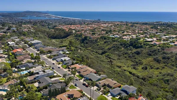 $2,845,000 | 5958 Sagebrush Road, La Jolla, CA 92037