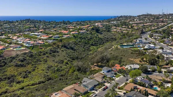$2,845,000 | 5958 Sagebrush Road, La Jolla, CA 92037