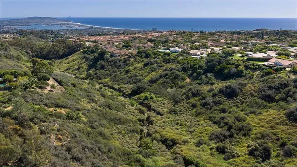 $2,845,000 | 5958 Sagebrush Road, La Jolla, CA 92037