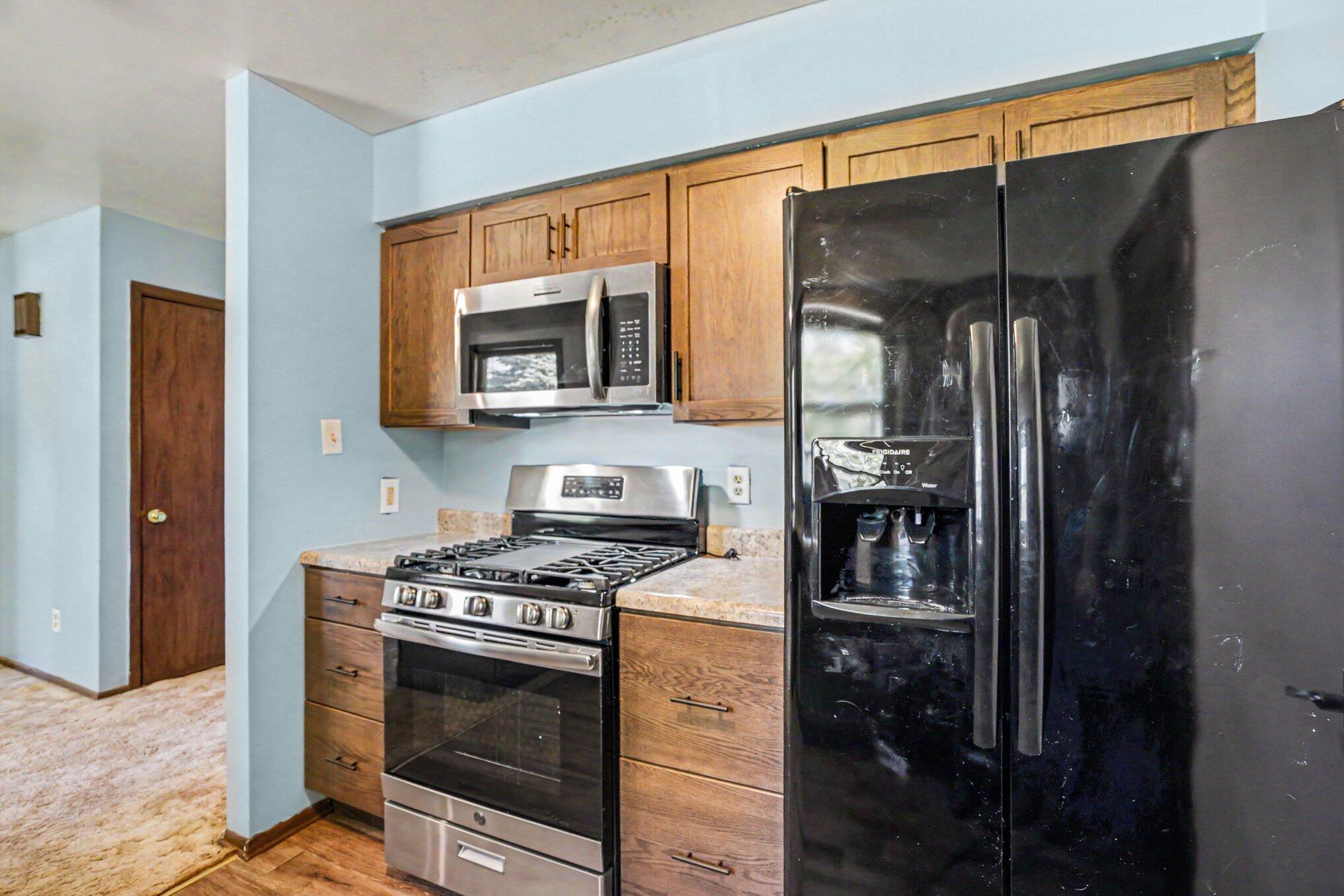 1007 H Street La Porte, IN 46350 - Photo 5 of 12 2038x1359