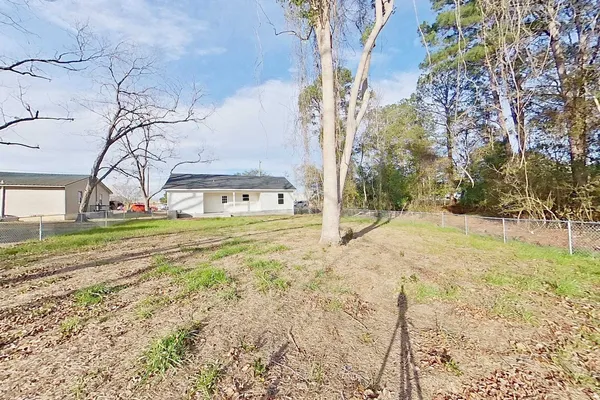 $225,000 | 1021 11th Avenue Southeast, Moultrie, GA 31768