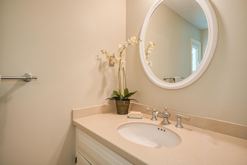 32 Saddlebrook Road Sherborn, MA 01770 - Photo 21 of 40 Gallery Image 21