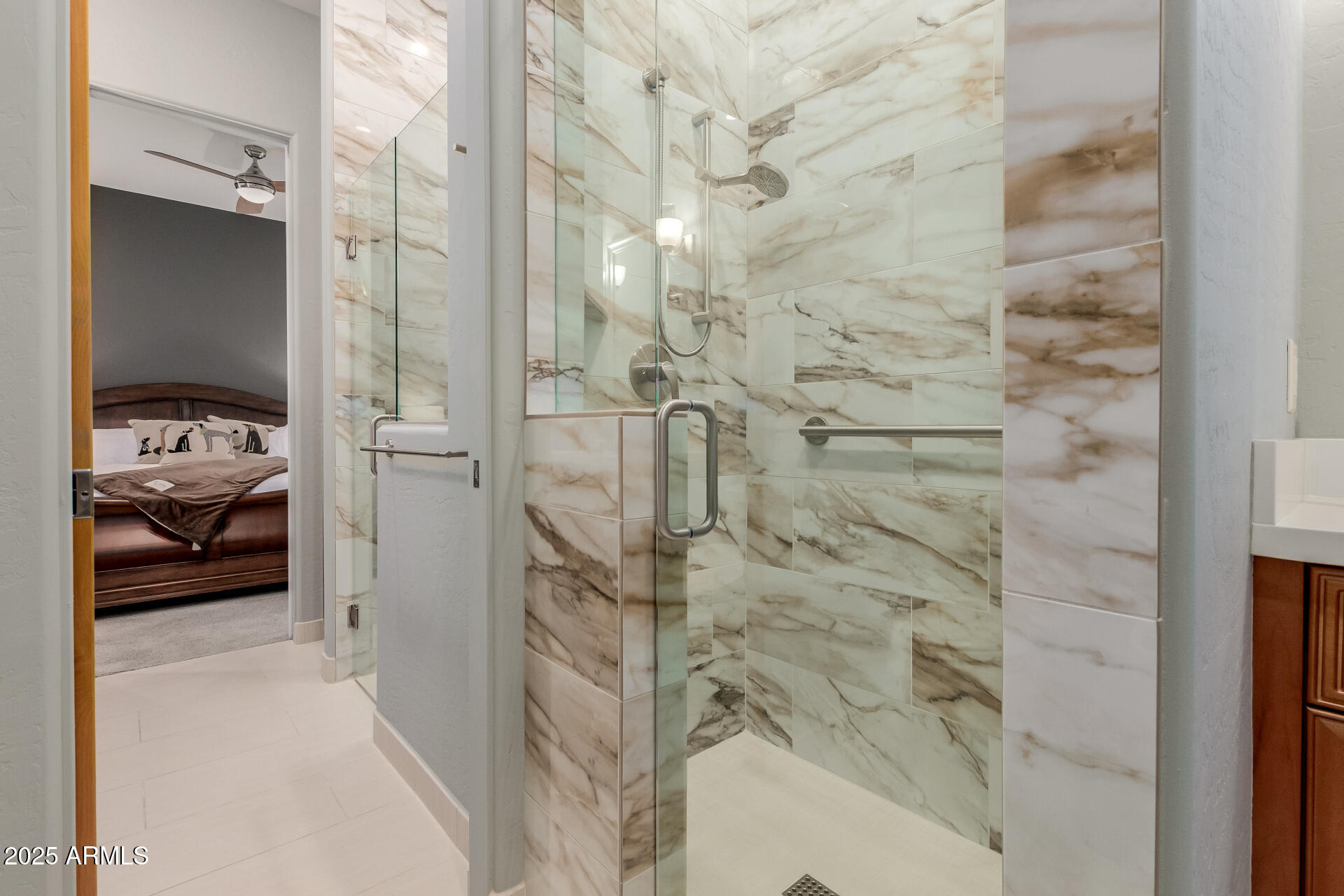 27609 Desierto Drive Rio Verde, AZ 85263 - Photo 36 of 86 GUEST BATH SHOWER