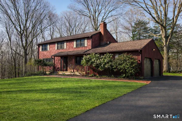 $629,000 | 52 Great Ring Road, Newtown, CT 06482