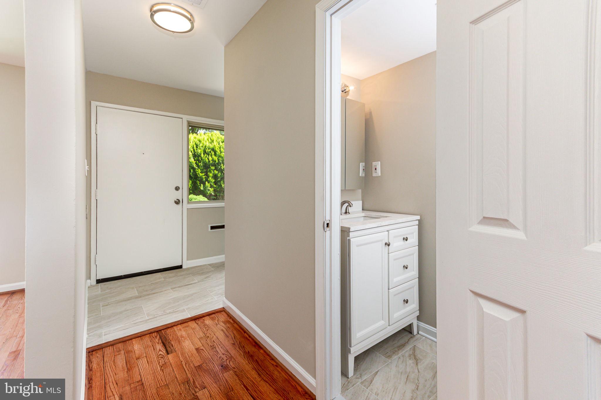 39 Penny Lane Baltimore, MD 21209 - Photo 5 of 43