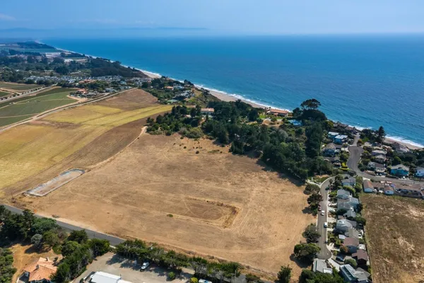 $10,750,000 | 112 Holiday Drive, La Selva Beach, CA 95076