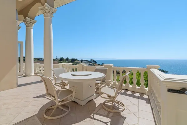 $10,750,000 | 112 Holiday Drive, La Selva Beach, CA 95076