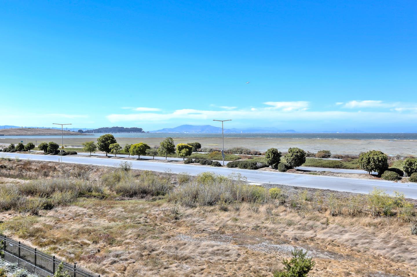 400 Mariners Island Boulevard, Unit 211 San Mateo, CA 94404 - Photo 31 of 32