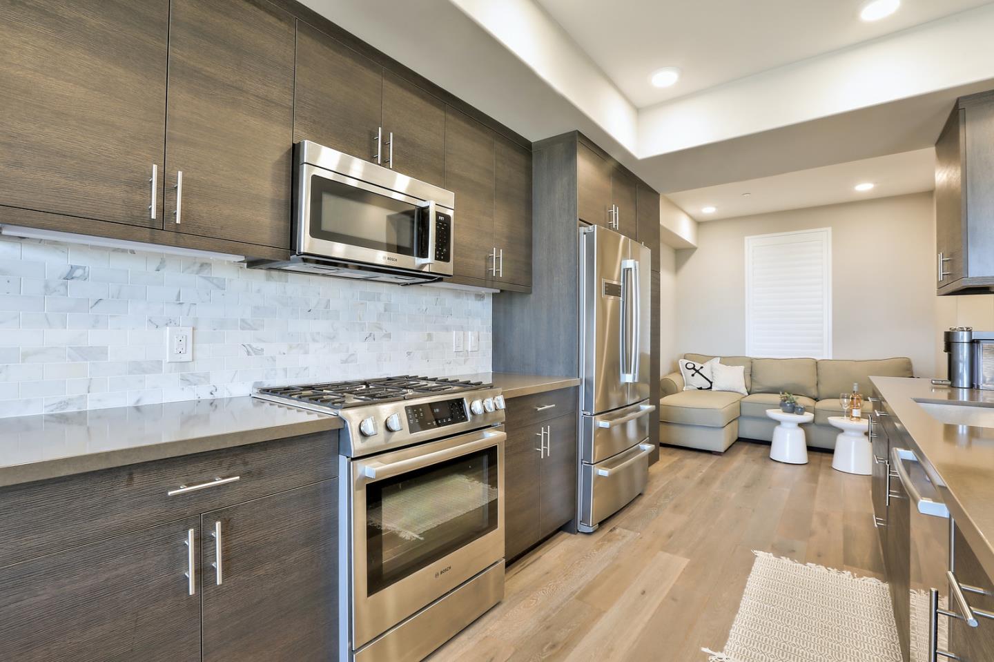 400 Mariners Island Boulevard, Unit 211 San Mateo, CA 94404 - Photo 9 of 32