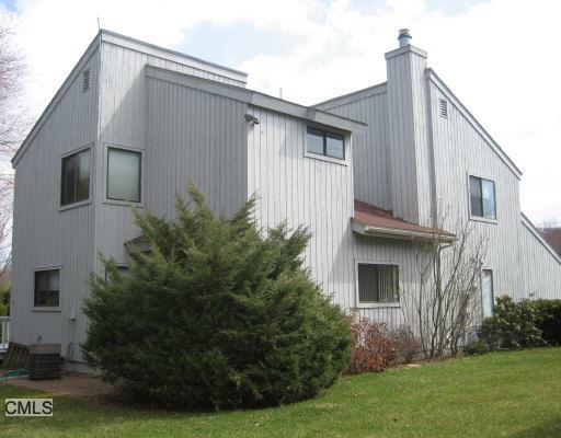 352 Loveland Road Stamford, CT 06905 - Photo 1 of 1