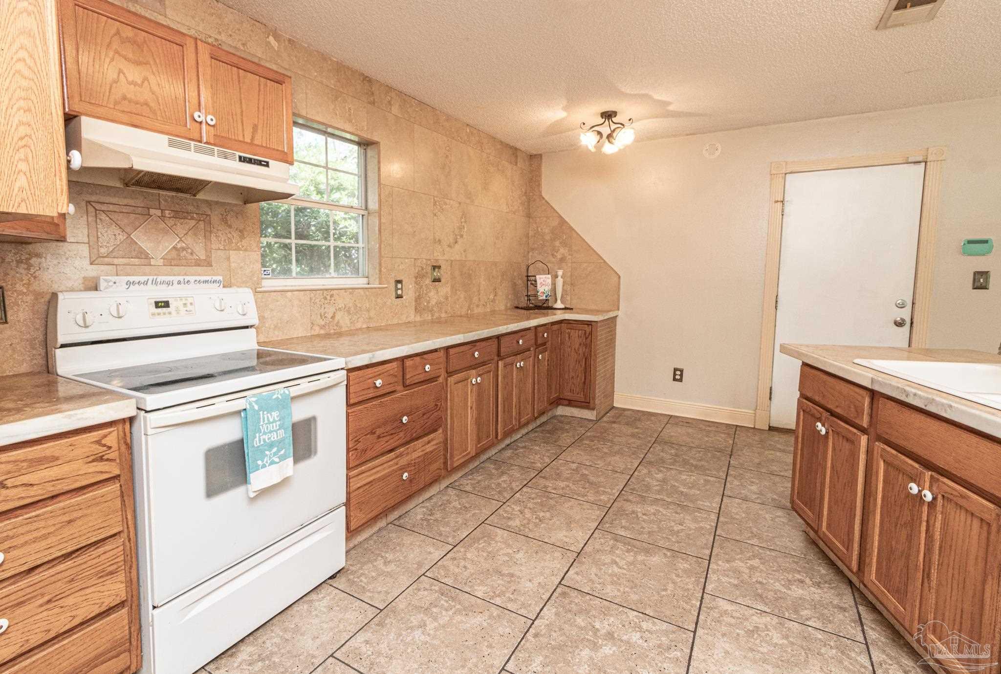 2394 Cove Road Navarre, FL 32566 - Photo 3 of 24 Kitchen