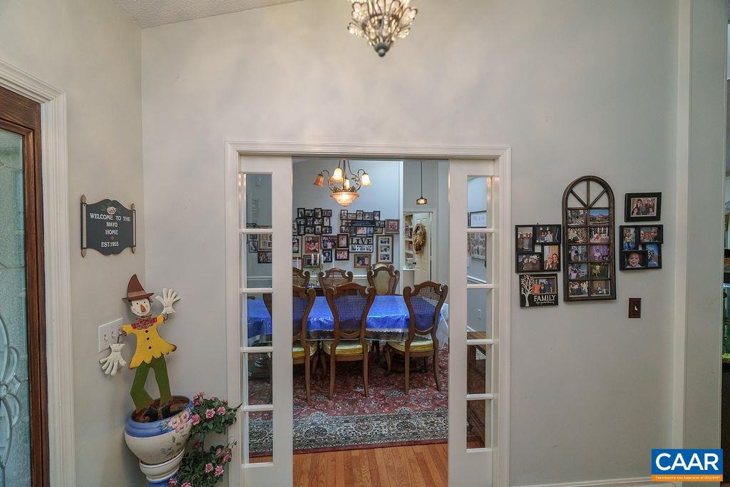 2220 Ridgeway Lane Charlottesville, VA 22911 - Photo 7 of 75 Gallery Image 7
