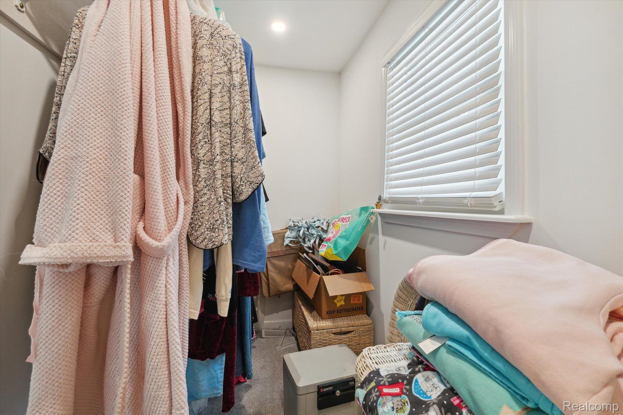 840 East Gunn Road Rochester, MI 48306 - Photo 21 of 35 Gallery Image 21