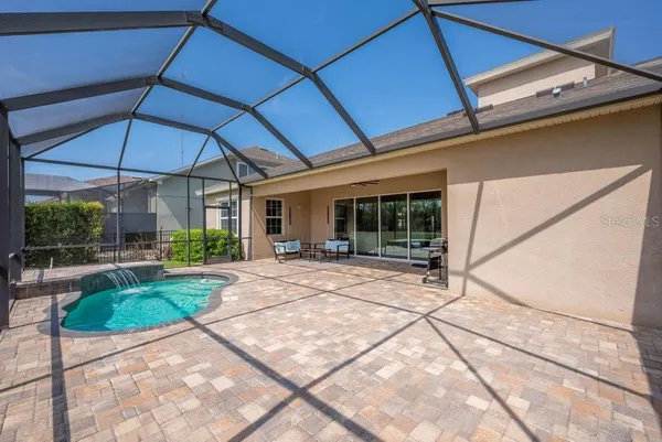 $925,000 | 6002 Watercolor Drive, Lithia, FL 33547