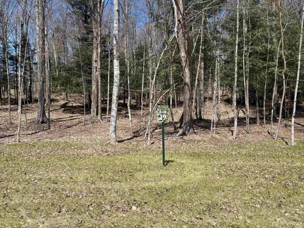 $80,000 | 3429 Nuthatch Lane, Marquette, MI 49855