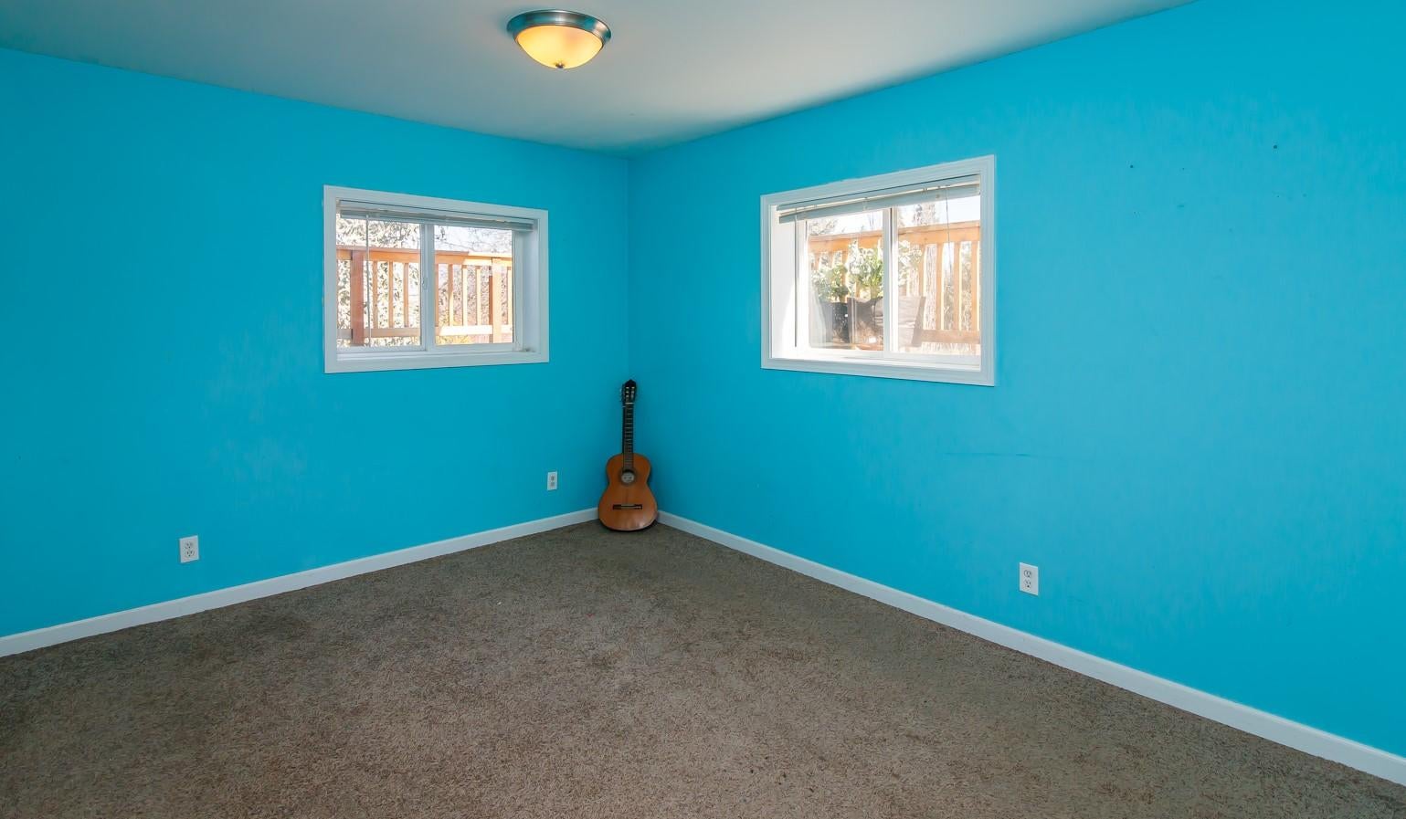 40 Allen Lane Talent, OR 97540 - Photo 20 of 30 Downstairs 4th bedroom