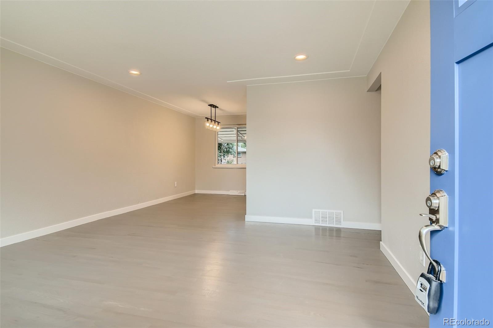 4713 Carr Street Wheat Ridge, CO 80033 - Photo 4 of 28 Gallery Image 4