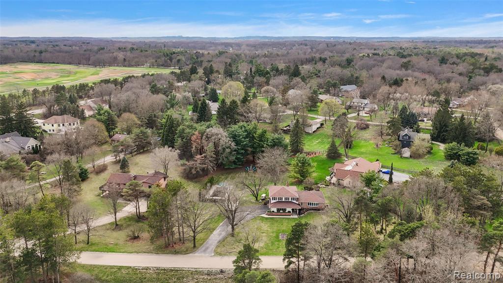 125 Cayuga Road Lake Orion, MI 48362 - Photo 37 of 53