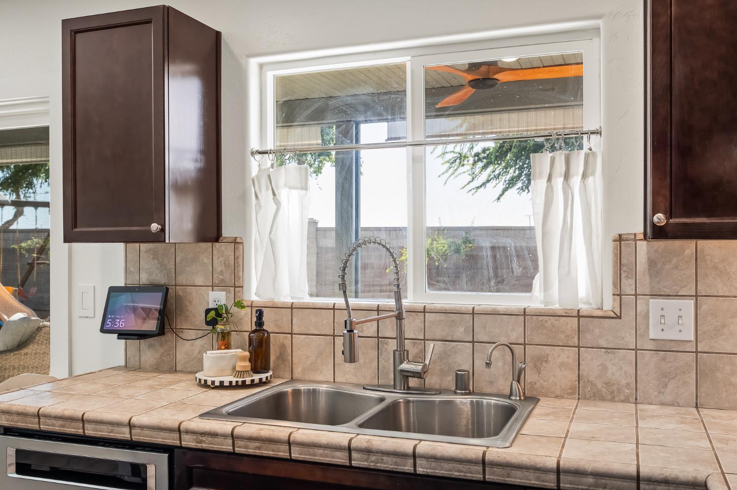 2476 North Riesling Avenue Hanford, CA 93230 - Photo 24 of 77