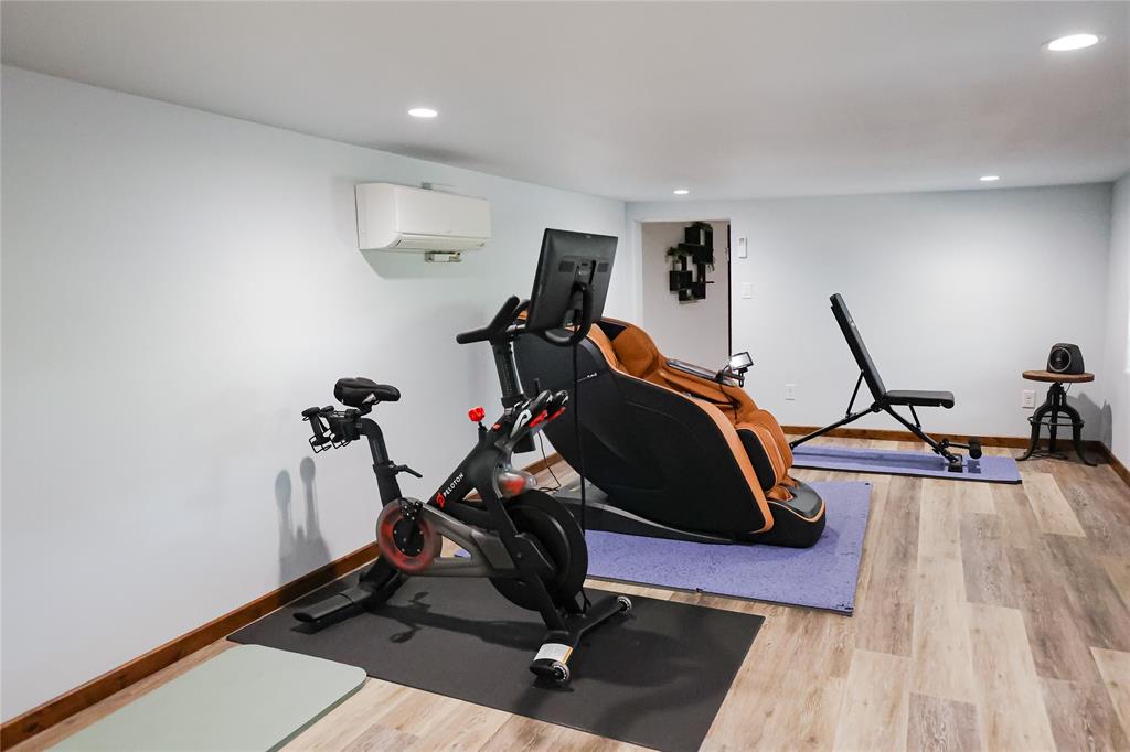 1250 County Road Brady, TX 76825 - Photo 26 of 40 a view of a room with gym equipment