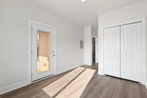 $1,370 | 1215 Corporate Drive, Adrian, MI 49221