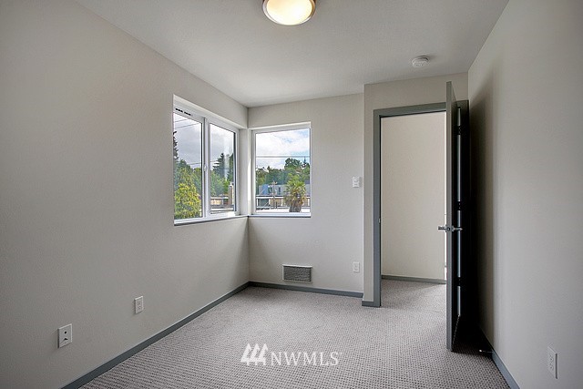 3904 Southwest Findlay Street, Unit 3 Seattle, WA 98136 - Photo 13 of 14 Gallery Image 13