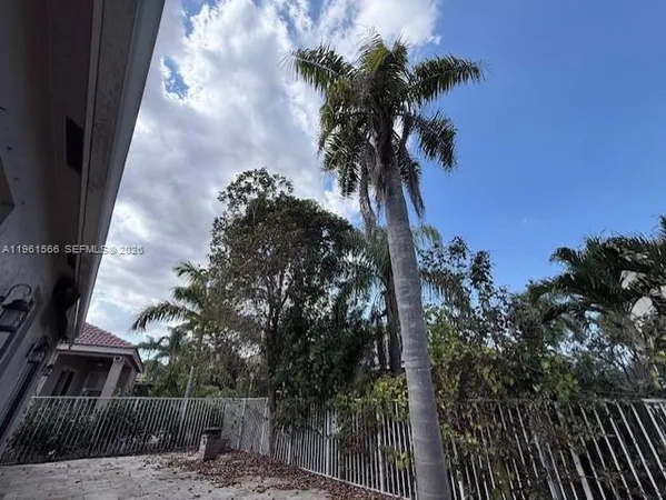 $4,250 | 1538 Winterberry Lane, Weston, FL 33327