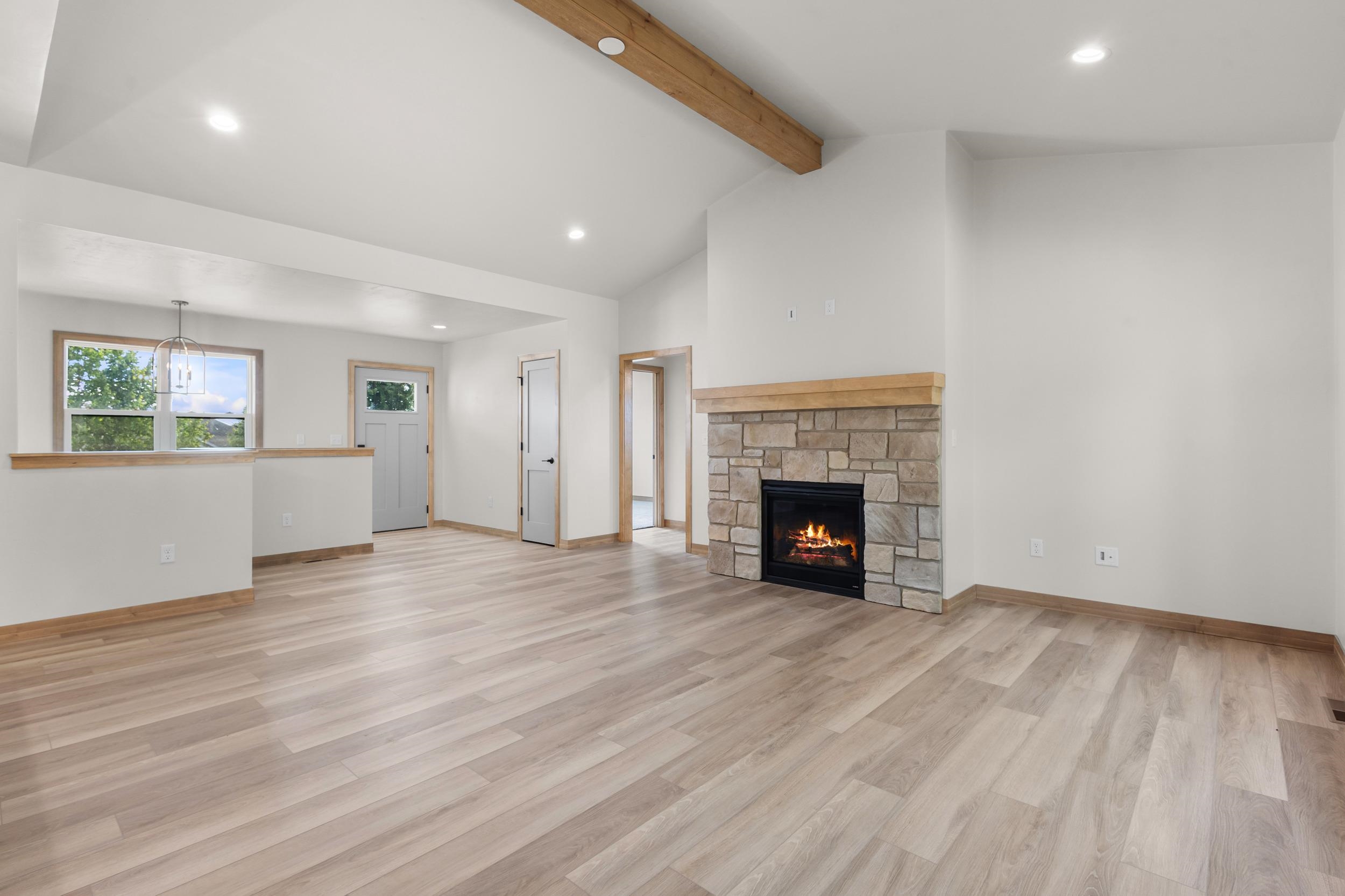 W173 Meadow Ridge Trail Kaukauna, WI 54130 - Photo 16 of 47