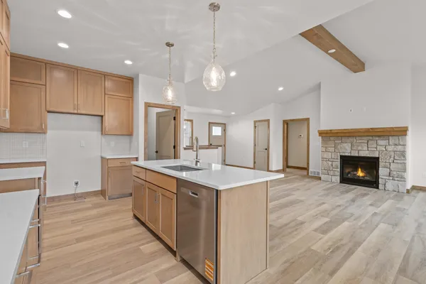 $549,900 | W173 Meadow Ridge Trail, Kaukauna, WI 54130