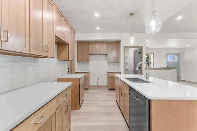 $549,900 | W173 Meadow Ridge Trail, Kaukauna, WI 54130