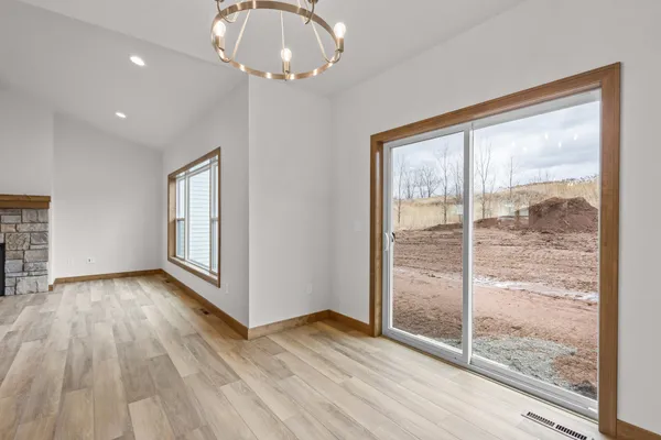 $549,900 | W173 Meadow Ridge Trail, Kaukauna, WI 54130