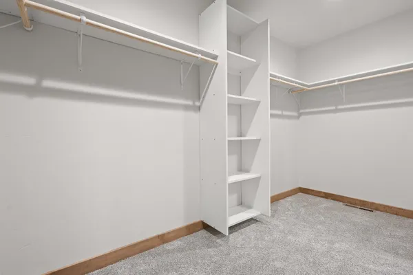 $549,900 | W173 Meadow Ridge Trail, Kaukauna, WI 54130