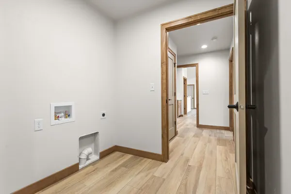 $549,900 | W173 Meadow Ridge Trail, Kaukauna, WI 54130