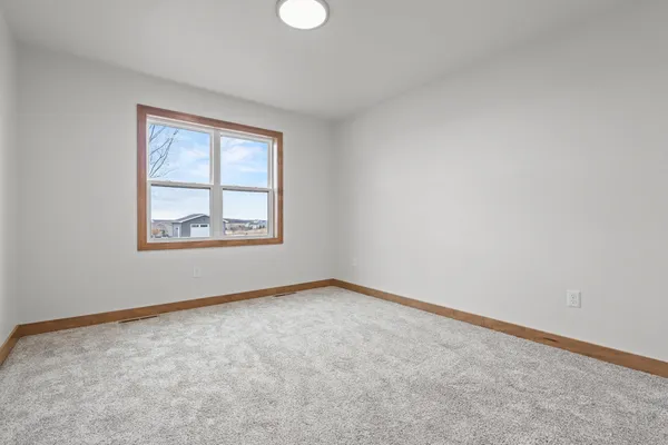 $549,900 | W173 Meadow Ridge Trail, Kaukauna, WI 54130