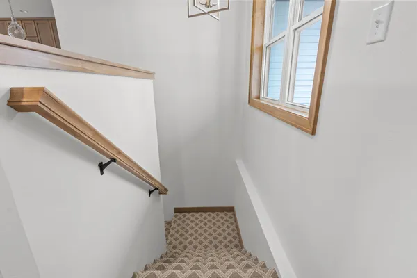 $549,900 | W173 Meadow Ridge Trail, Kaukauna, WI 54130