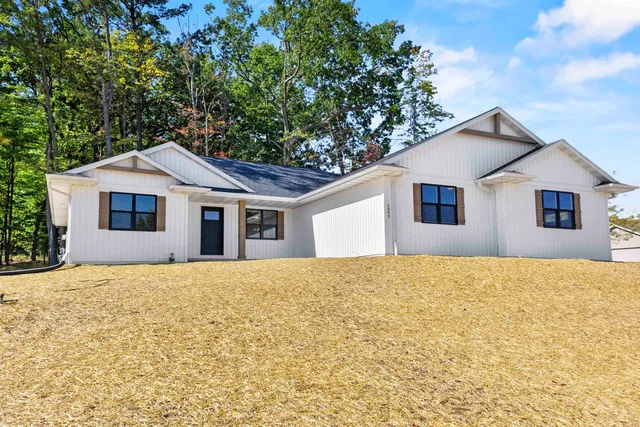 $549,900 | W173 Meadow Ridge Trail, Kaukauna, WI 54130